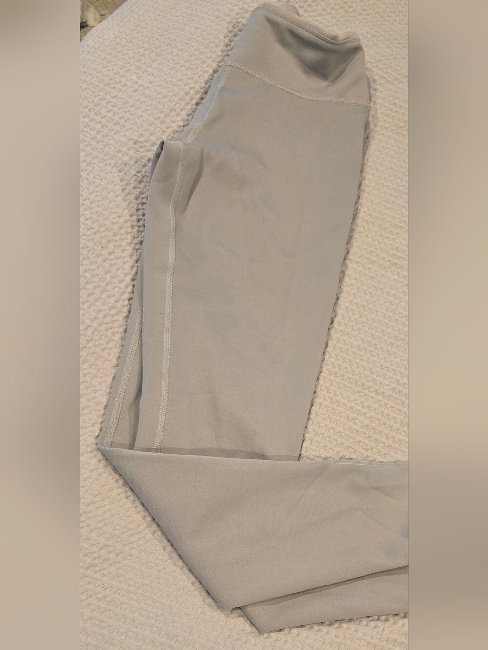 Express NWOT Light Gray Amd Heathered Tan Women’s Leggings, Reversible, Sz S